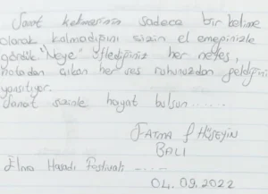 Sanat kelimesinin sadece bir kelime olarak kalmadığını sizin el emeğinizle gördük. "Neye" üflediğiniz her nefes, notadan çıkan her ses ruhunuzdan geldiğini yansıtıyor. Sanat sizinle hayat bulsun.Fatma & Hüseyin Balı